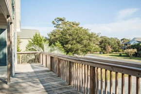 A Life Aquatic by Oak Island Accommodations